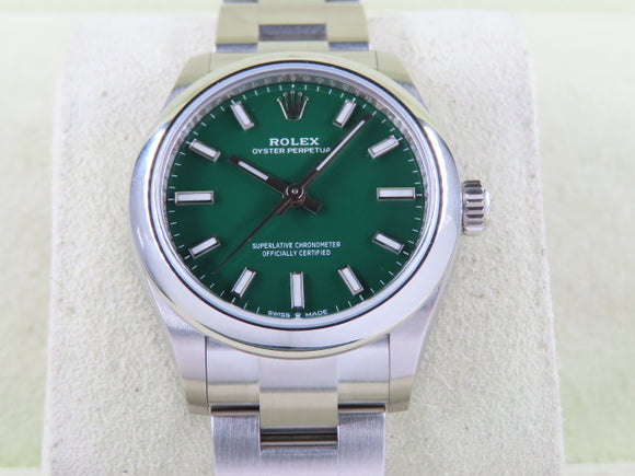 Rolex Oyster Perpetual Green 31 mm 277200 Unworn May 2021
