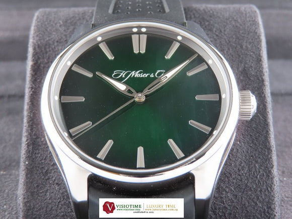 H. Moser & Cie. Pioneer Centre Seconds Cosmic Green Fume Dial 43 mm 72 Hours Power Reserve 3200-1202 August 2021