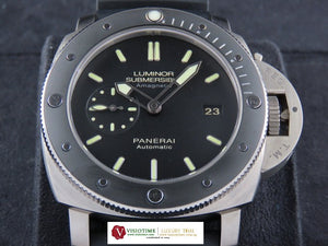 Panerai Submersible Amagnetic 3 Days Automatic Titanium Ceramic Bezel 47 mm PAM 389 July 2015