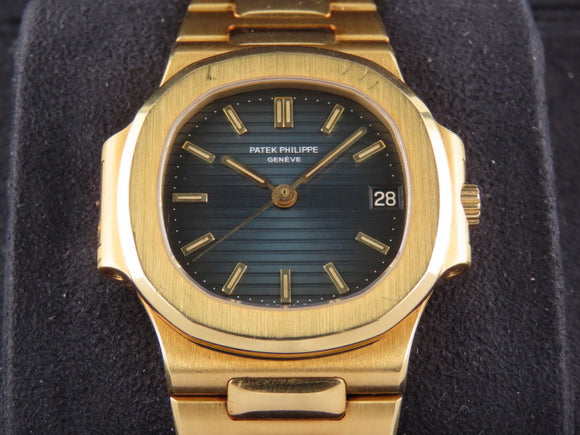 Patek Philippe Nautilus Mid Size 18 ct. Yellow Gold 3800/1 March 1985